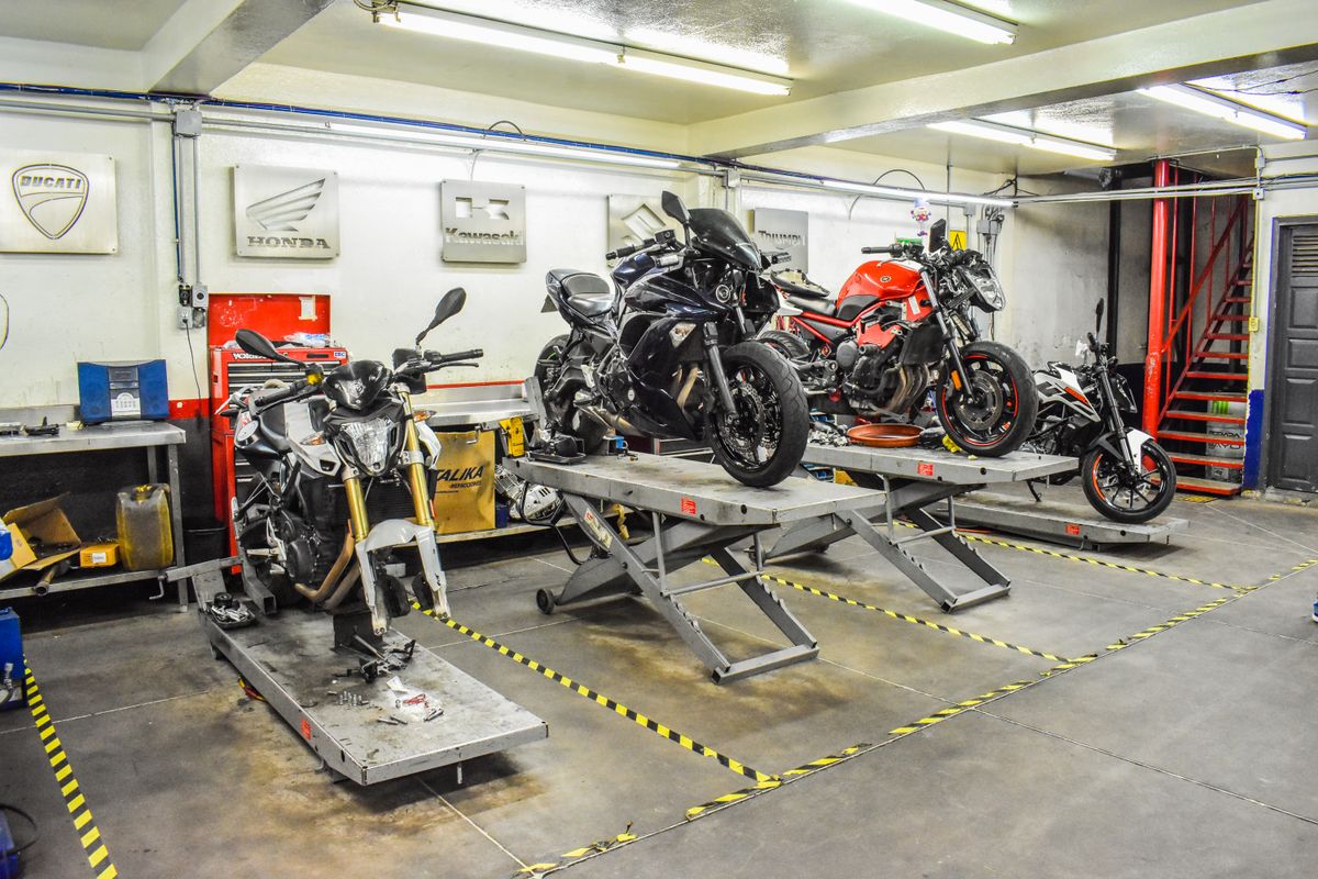 Sfeervolle racegarage